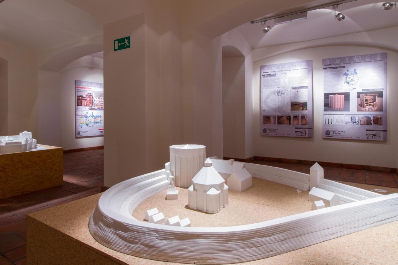 Dom Notre Dame Panzió Wrocław Kültér fotó